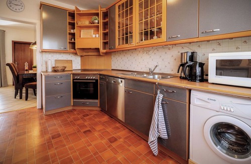 Scharrel Apartment | Spacious apartment on the river Aper-Tief directly on the dike in East Frisia