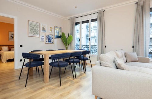 El Putget i Farro Apartment | Stay Unique Apartments Balmes II