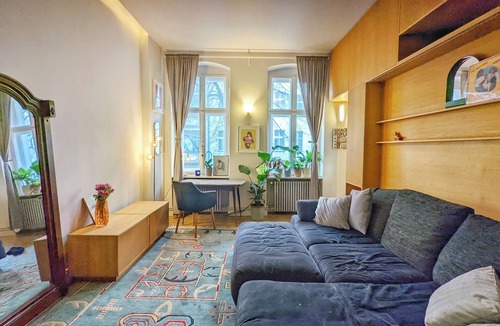 Neukoelln Apartment | STUDIO 54 Modern 3 Room APT in the HEART of Neukölln