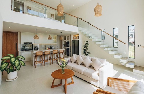 Munggu Villa | Stylish 2BR Private Pool Villa Walk to Seseh Beach Near Canggu