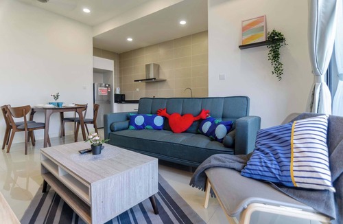 Medini Apartment | Stylish DPristine 9 next to Legoland FREE Parking