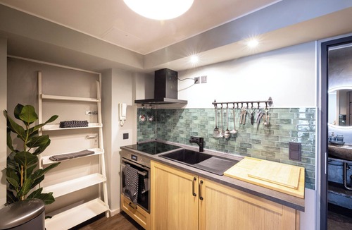 Mitte Apartment | Stylish first floor apartment in a trendy neighborhood