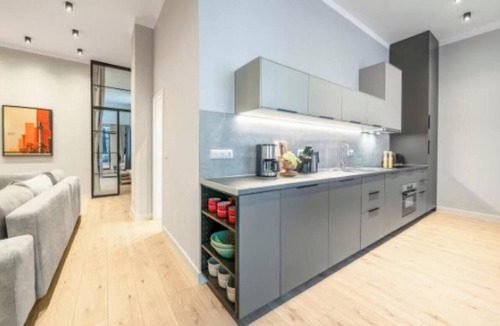 Moabit Apartment | Stylish Ground-Floor Apartment Near Berlin Central Station & the Spree