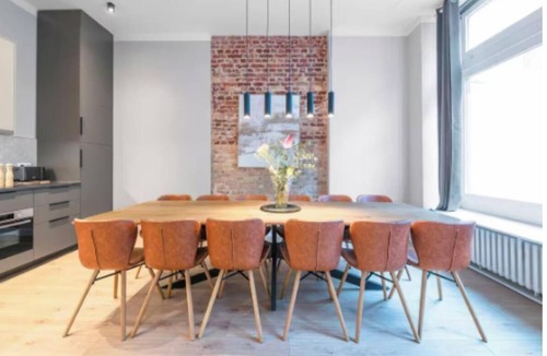 Moabit Apartment | Stylish Ground-Floor Apartment Near Berlin Central Station & the Spree