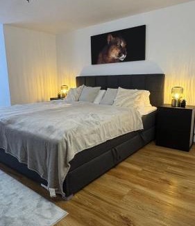 Perleberg Apartment | Stylishe Maisonette - 4 Schlafplätze - 2 Smart-TVs