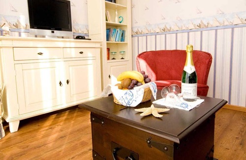 Putbus Hotel | Suite 12 with terrace - DEB 014 maritime hotel with gastronomic experience