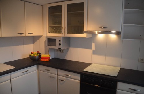 Warenshof Apartment | ! SUPER COMFORT APARTMENT - 110 m² perfect for 4 - 6 adults (+ emergency sofa)