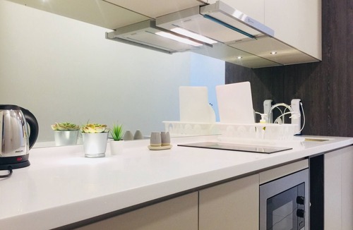 Bukit Bintang Apartment | Superb Room 500mMRT KLCC Pavillion Bukit Bintang