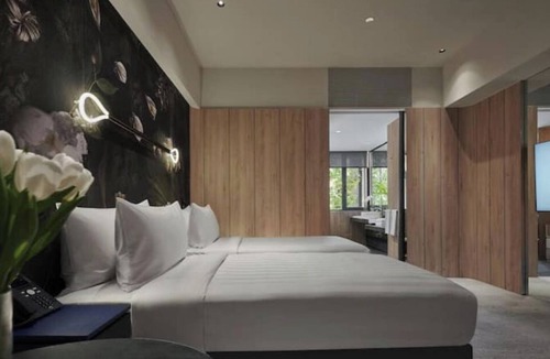 Golden Triangle Hotel | Swank Upscale Hotel Deluxe Suite Bukit Bintang KL