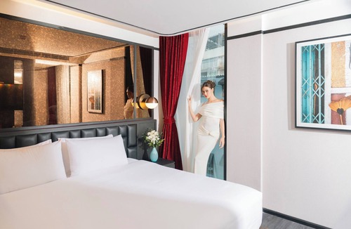 Talat Yot Hotel | The Gravitique Hotel Khaosan