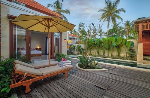 Lodtunduh Villa | The Place Ubud Villa : Spacious Comfort with a Private Pool and Garden