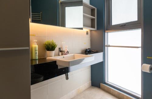 Sri Hartamas Apartment | The Signature Residence at Sri Hartamas - 2 pax