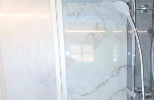Priort Apartment | Tiny house paradise, 30sqm, 2 sleeping galleries, small kitchen, max. 3 people