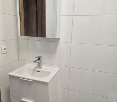 Hajnowka Hotel | TRIO HoSteL