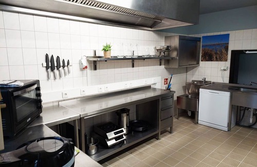 Leopoldshagen Bed & Breakfast | Triple room Peenemünde for 3 pers. with WC/shower - Pension Tweete Heimat
