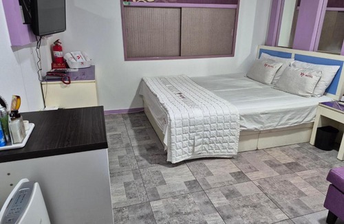 Gimhae Hotel | V7 Motel
