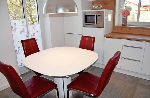 Binz Villa | Vacation apartment with balcony incl. beach chair Ostseebad Binz (4)