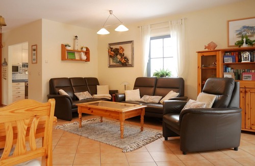 Am Schwarzen Busch House | Vacation home "Hagebutte" on the island of Poel