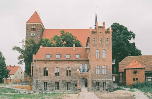 Werben House | Verwalterinnenhaus - Enjoy stylish apartments, nature & sauna