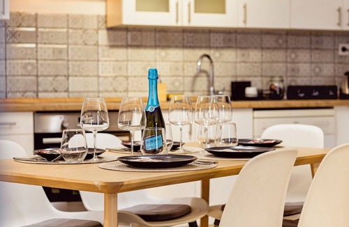 Belso-Ferencvaros Apartment | Victoria's Danube view Residence 2BR 2BA
