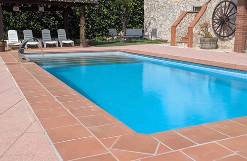 Subirats Villa | Villa 'Casa Les Vinyes' with Mountain Views, Pool, Wi-Fi and Air Conditioning