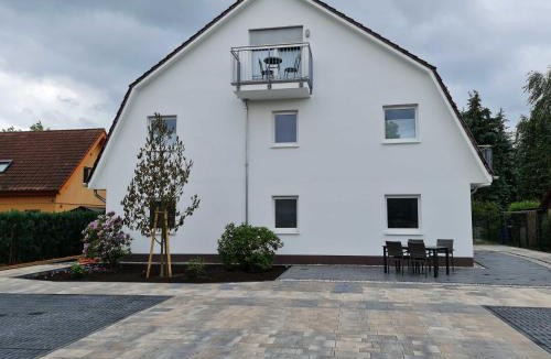 Dahlwitz-Hoppegarten House | Villa Dohne