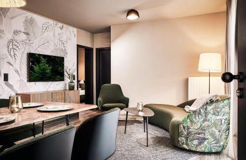 Stryck Apartment | Villa EDELWEISS de luxe mit Garten, Hotelanbindung, Saunalandschaft und MeineCardPLus