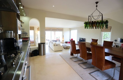 Quint Mar Villa | Villa Ibizenca - Five Bedroom Villa, Sleeps 12