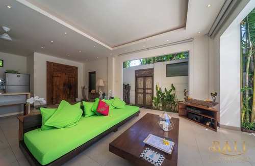 Nakula Villa | Villa Novaku, Bali - An escape from hectic life in central Seminyak!