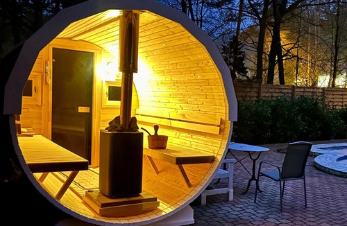 Lesznowola Villa | Villa with outdoor pool Warsaw