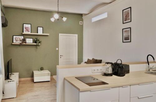 Ujlipotvaros Apartment | Visegradi Duplex - Modern Apt 1-2