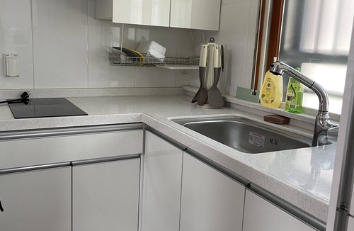 Yeoksam Apartment | Warm and spacious Studio @Gangnam