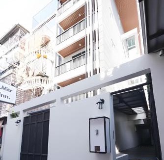 Wang Burapha Phirom Apartment | xx WinTel Samyot - สามยอด