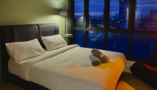 1 min to Pavilion Bukit Jalil & concert stay at Revo Pavilion Bukit Jalil