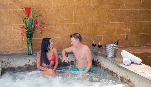 2 Bedroom Apartment Edificio Helena + Jacuzzi Medellín