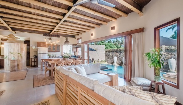 2 Bedroom Unique Villa in Ubud 7 minutes to Art Market Ubud