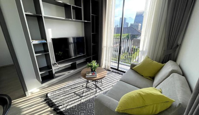 2 beds 2 Baths, Ruamrudee 2, Minimum 1 month Stay only