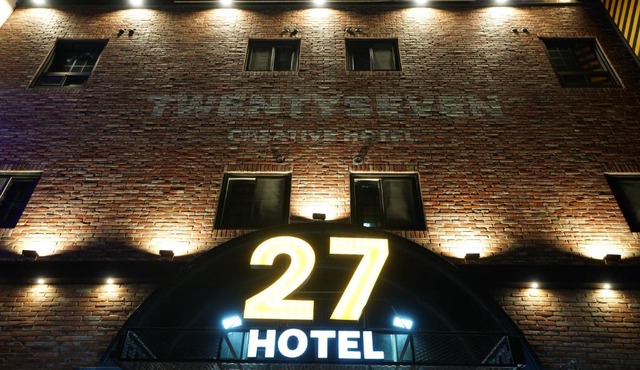 27 Hotel