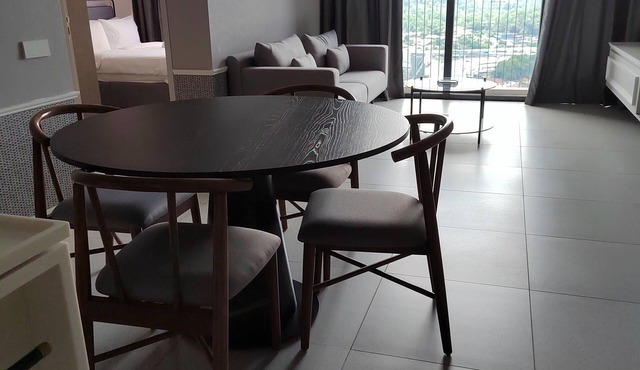 2B2R KL Midvalley for 5 to 6pax @ Millerz Square Old Klang Road