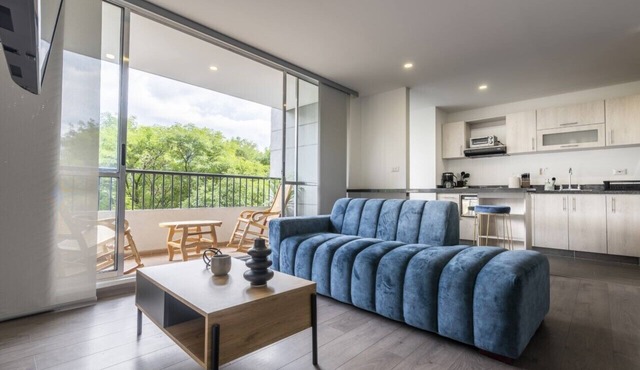 3 Bed 2.5 Bath Modern Apartment in Laureles