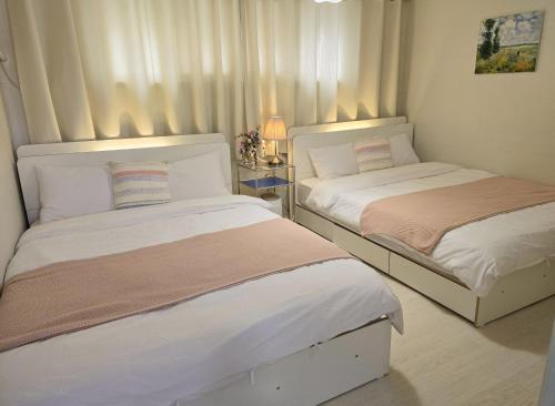 Accommodation 1 minute from Konkuk University Station #5 minutes to Seongsu#Remodeling#Ttukseom#DDP#Myeongdong Seoul Trip#Lotte World Tower