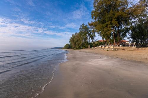 Adena Beach Resort