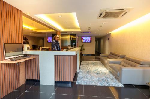 Alaxis Hotel