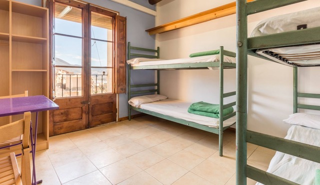 Alberg La Solana - 23 - Quadruple Room (3 - 4 Guests)