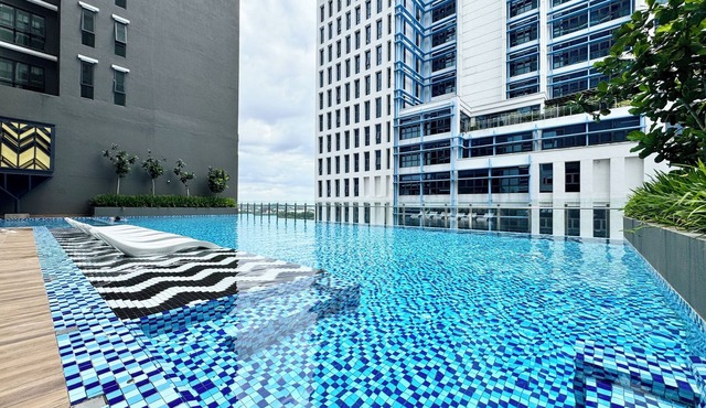 Alinea Suites