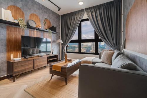 Ancestry 3BR M Vertica MRT Access by RumaBnB