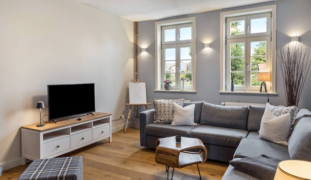 Apartment '4 Putlitz' with Private Terrace, Shared Garden and Wi-Fi