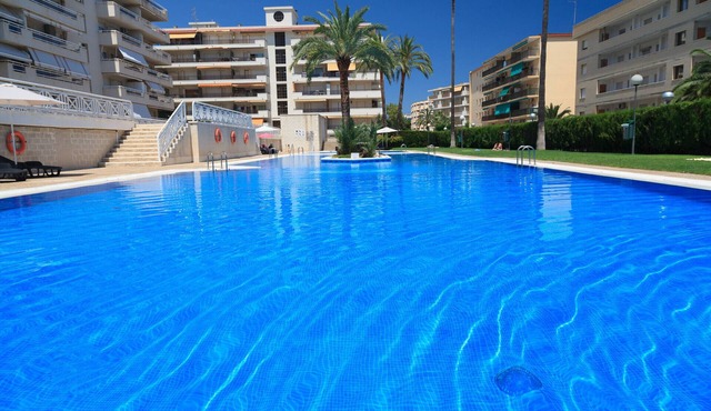 Apartment with Pool near the Beach UHC AQUAMARINA 290