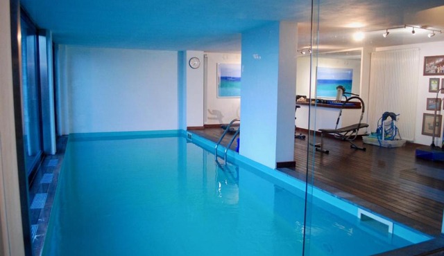 Apartment with private pool and garden at Como hills in Como