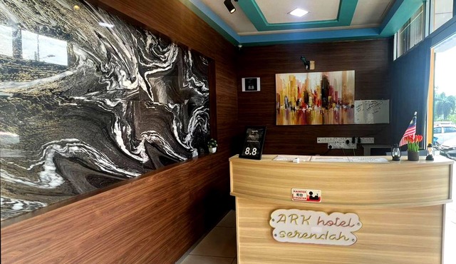 ARK HOTEL SERENDAH